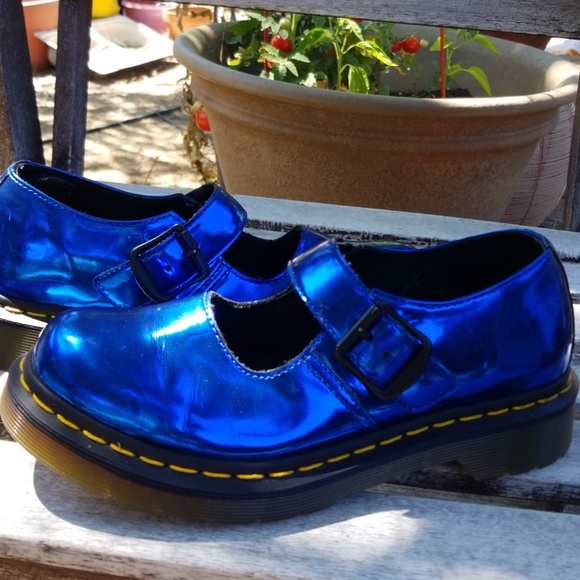 Dr. Martens Shoes - Dr. Martins metalic blue mary janes